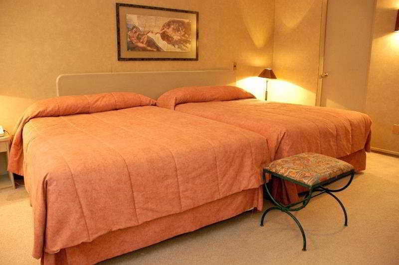 Leonardo Da Vinci Hotel