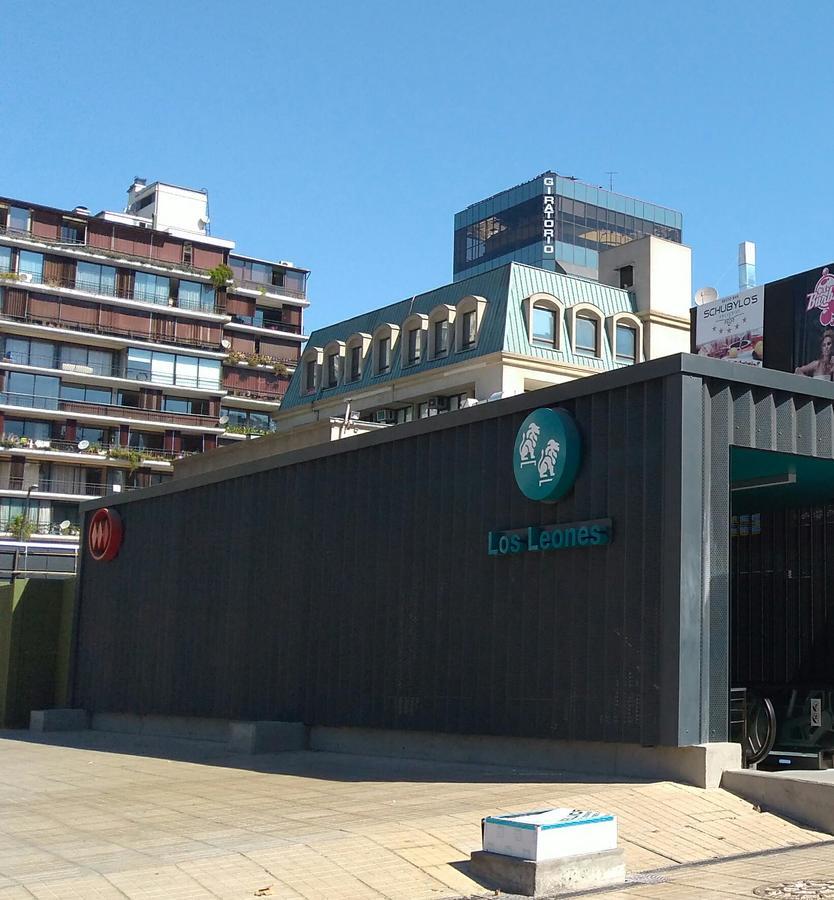 Apart Studio Los Leones * Santiago