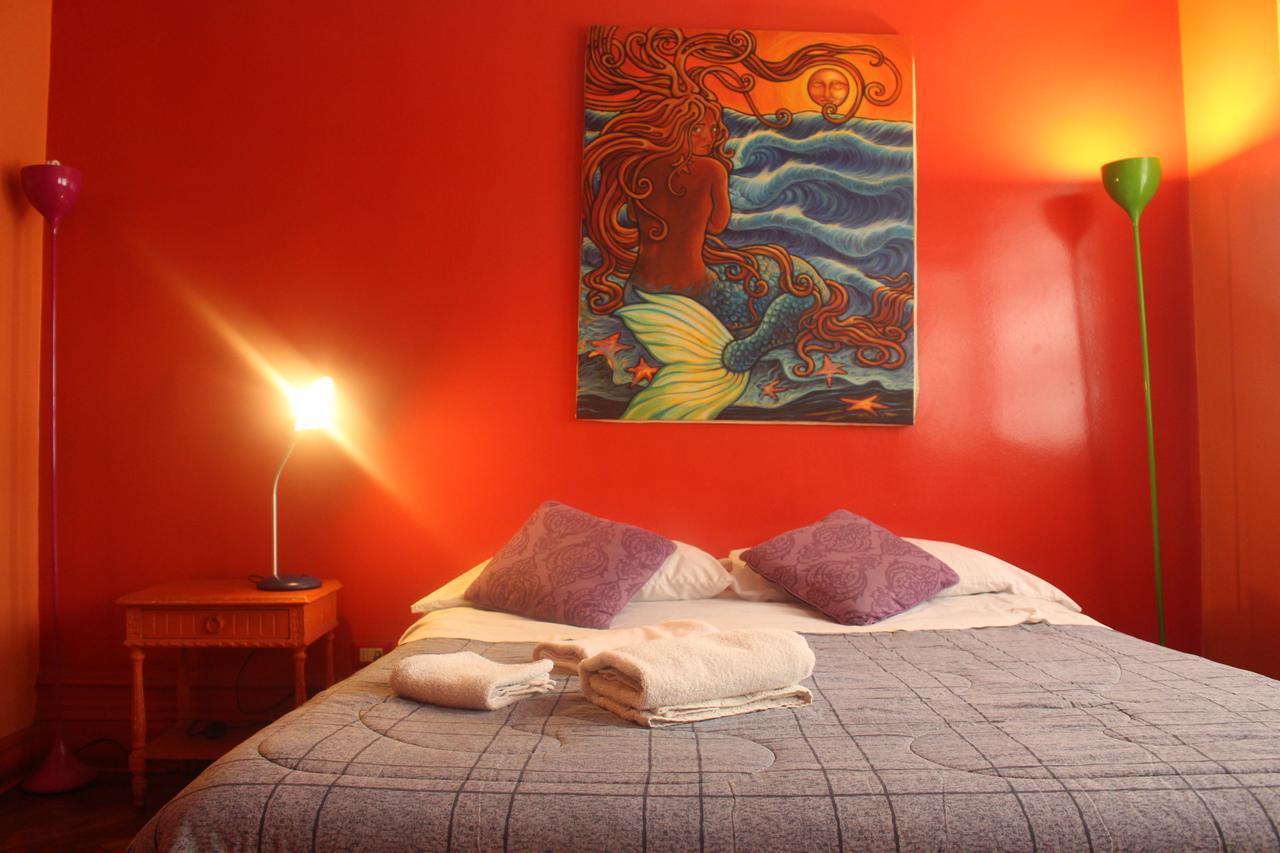 Princesa Insolente Hostel Santiago