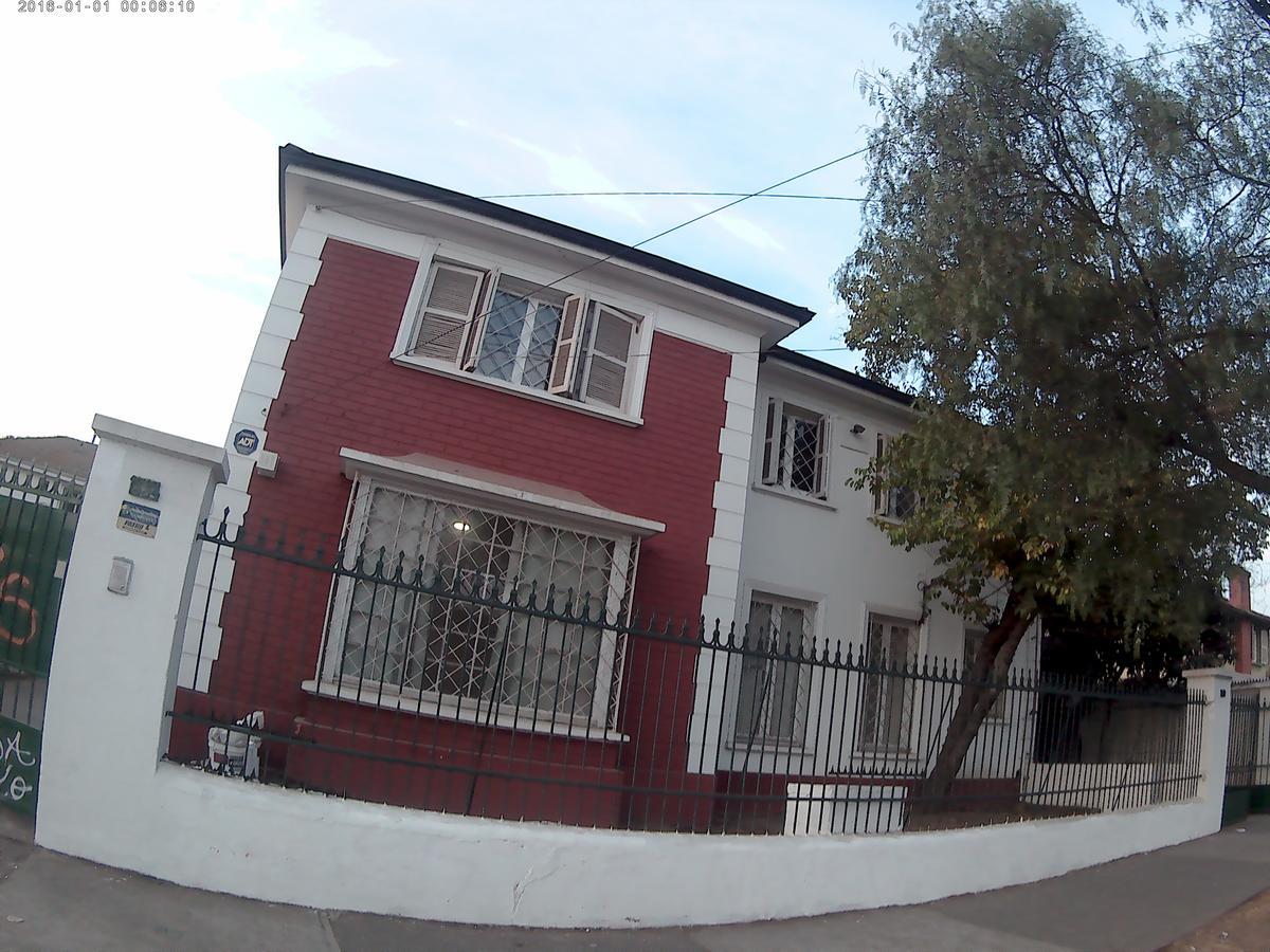 Nunoa Hostel *