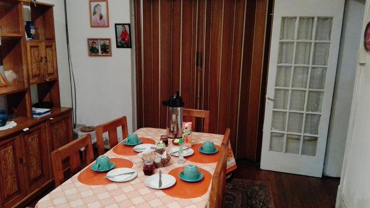 La Casa Almeyda Bed & Breakfast
