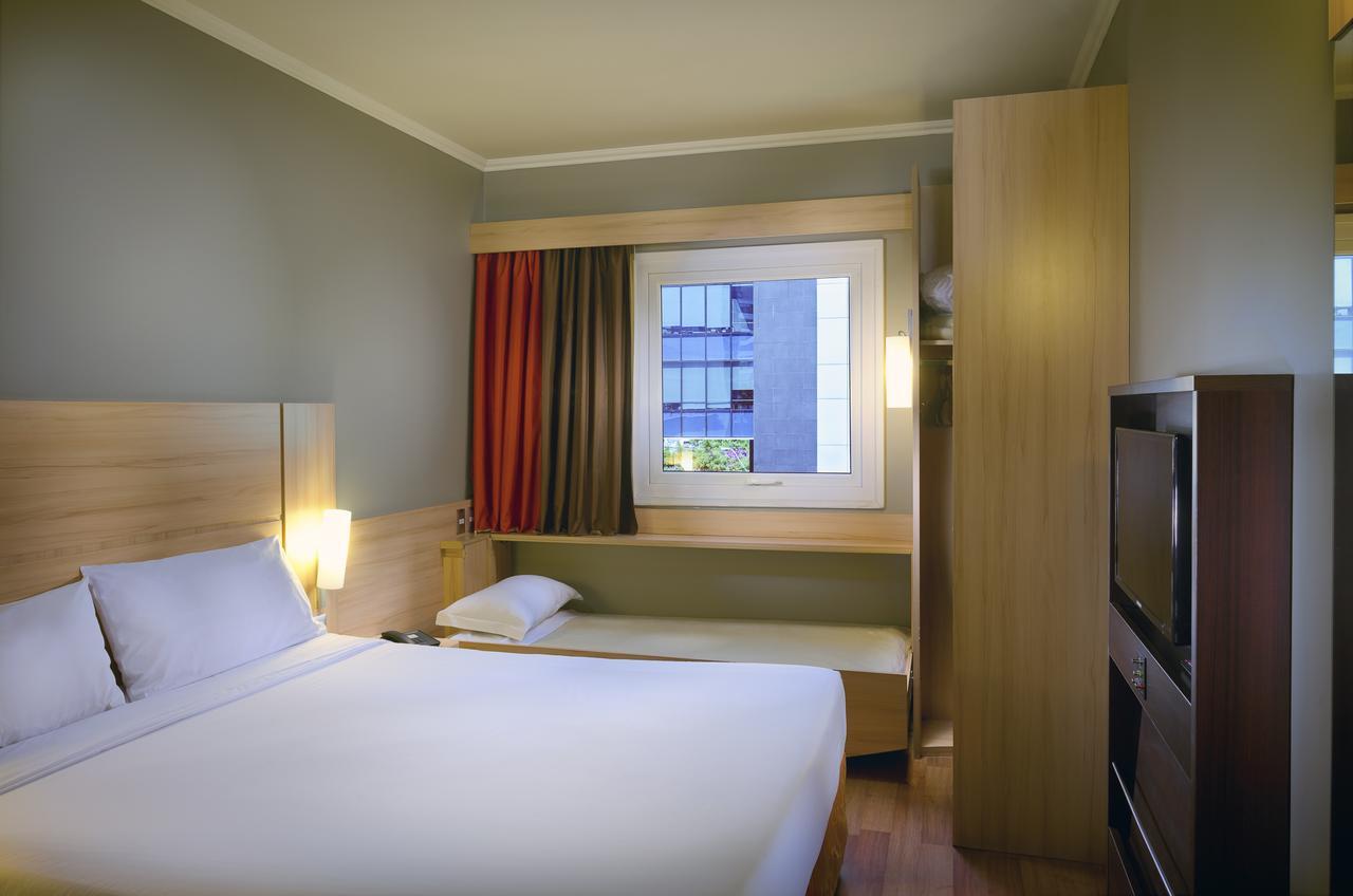 Hotel Ibis Condes Manquehue 3*