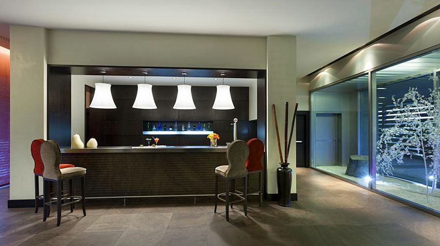 Hotel Nh Collection Plaza 5*