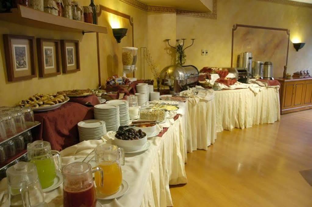 Leonardo Da Vinci Hotel Santiago