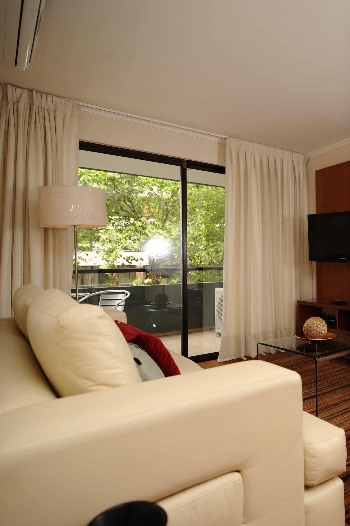 Khách sạn hẻo lánh Essential By Time & 3*