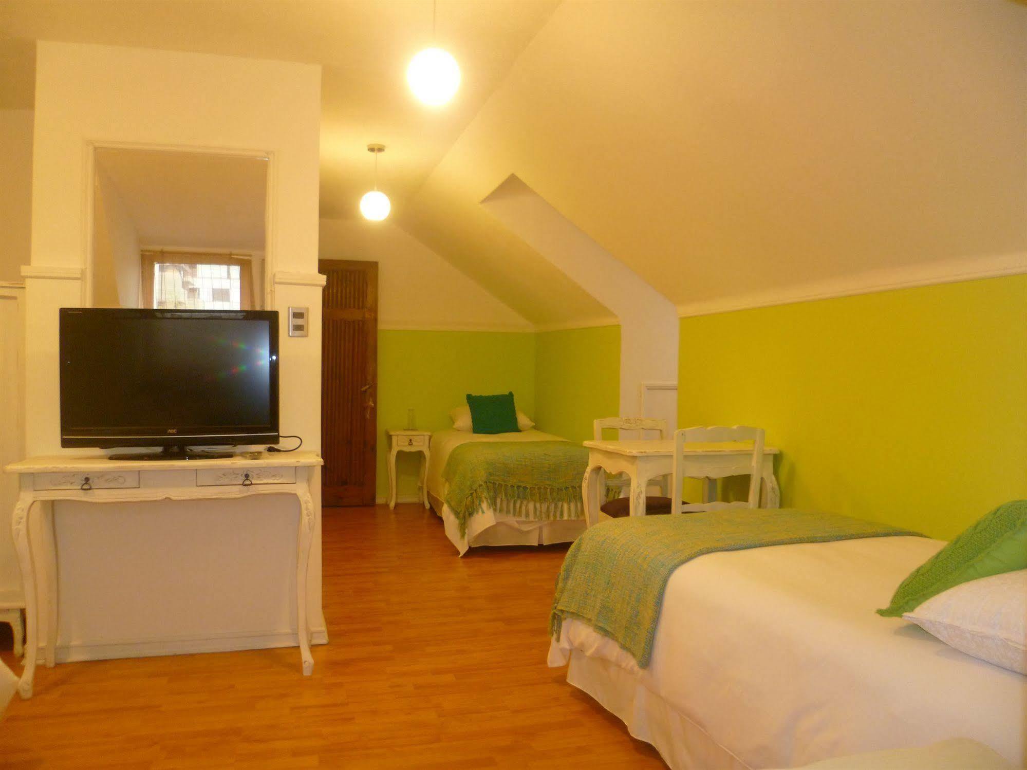 Boutique L'ambassade Providencia Santiago