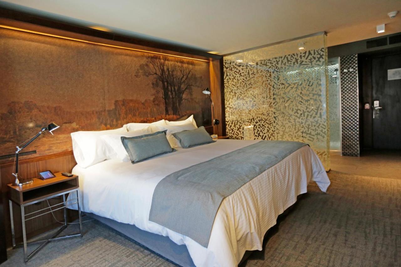 Khách sạn Cumbres Lastarria 5*