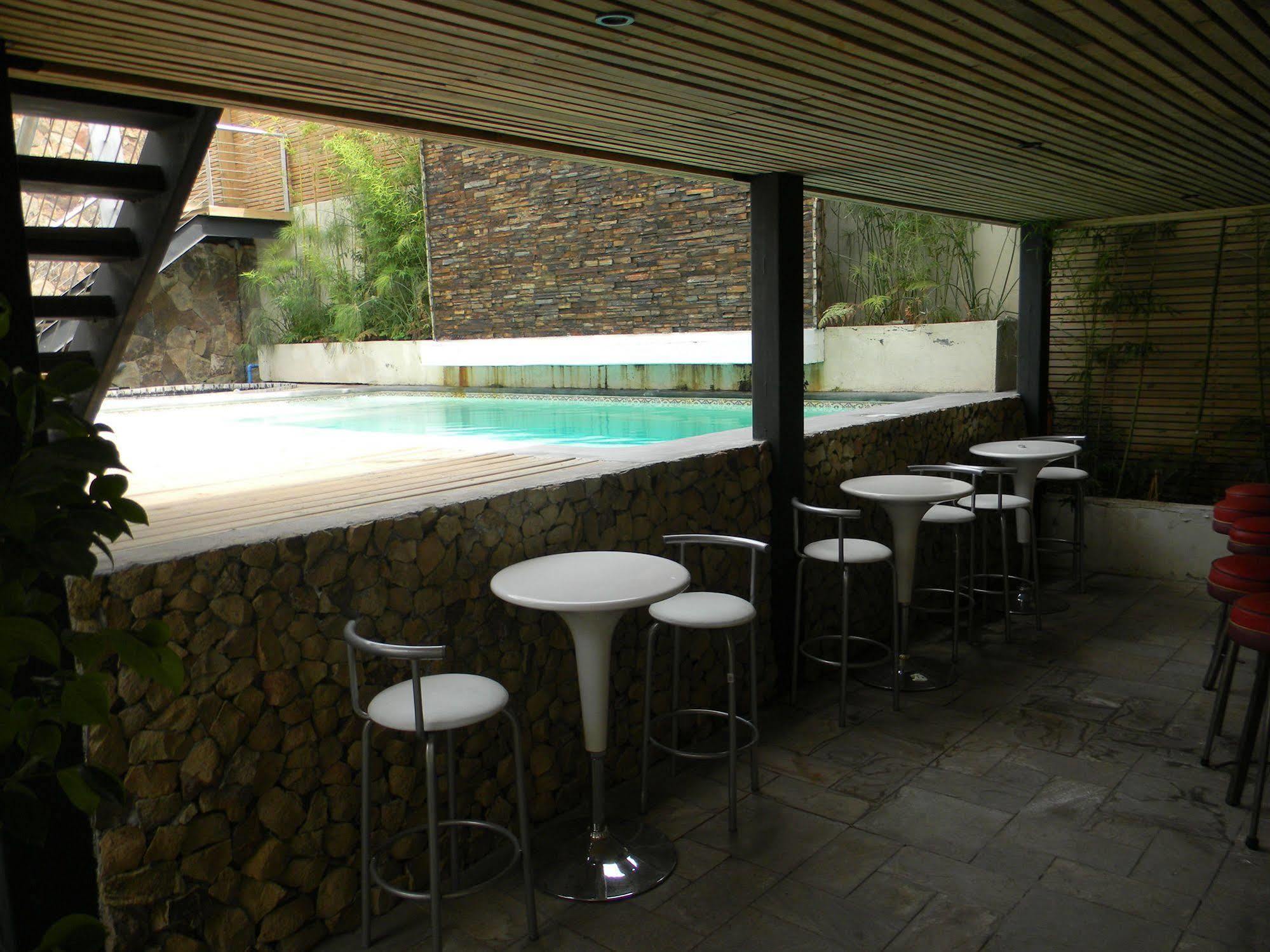 Albergue Happy House Santiago