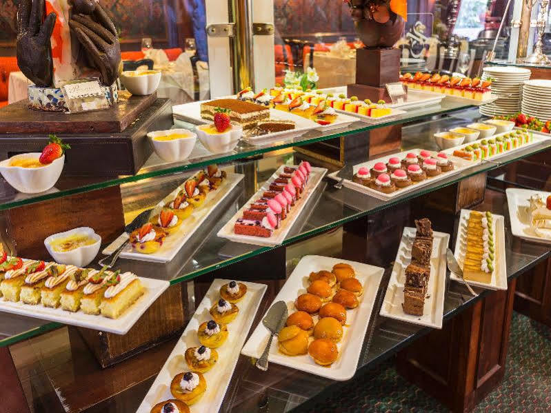 Park Plaza Hotel 4*
