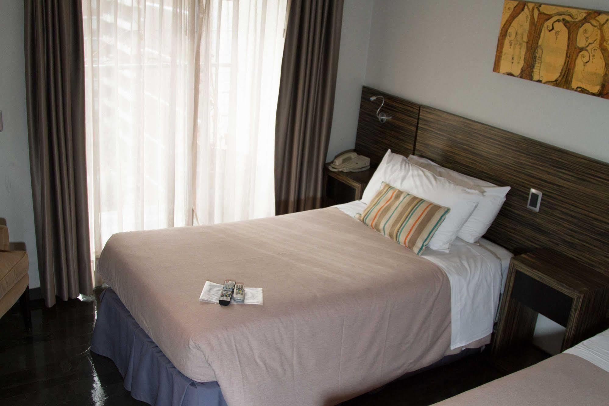 Gen Hotel