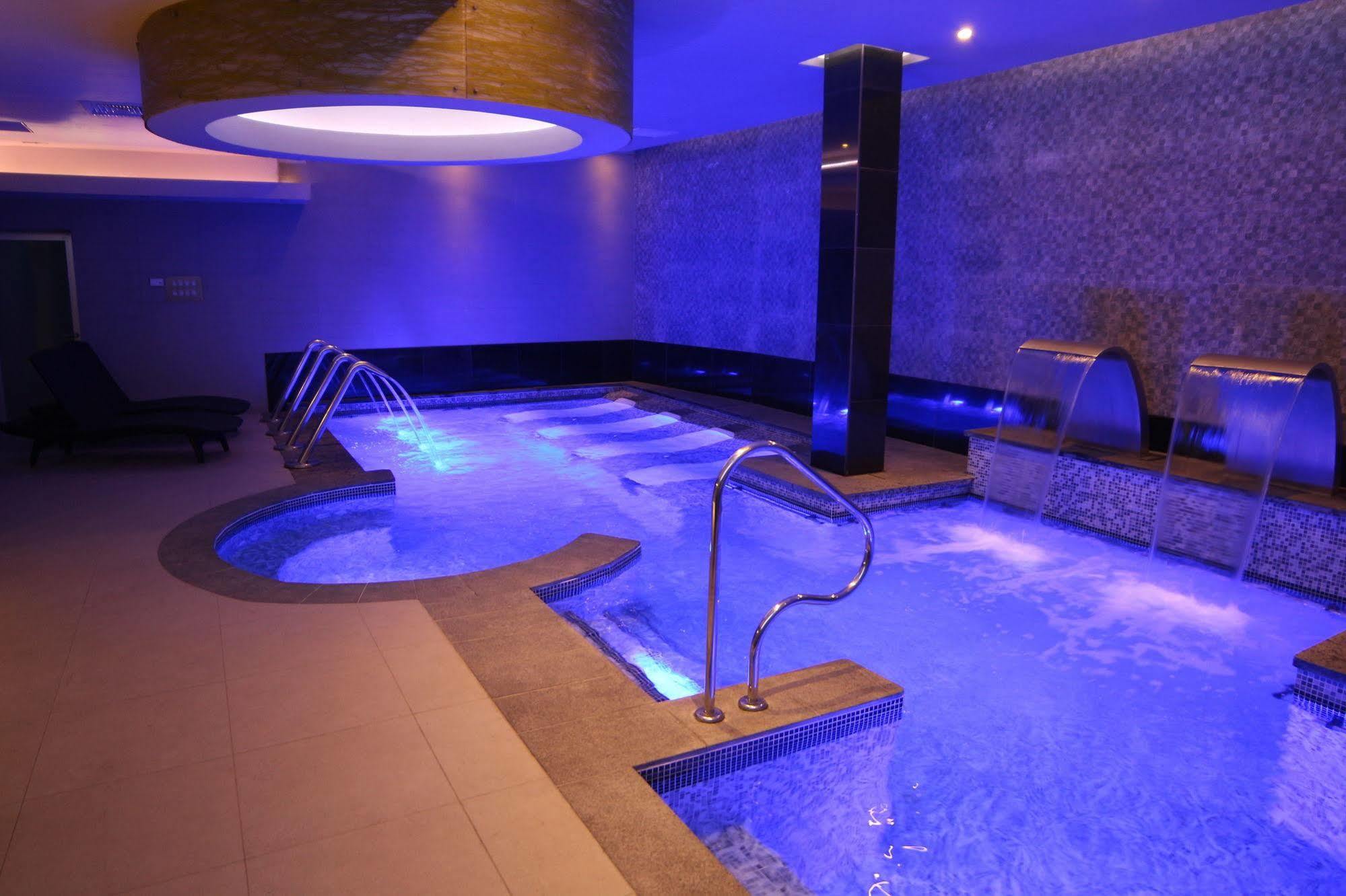 Gran Palace Khách sạn Santiago