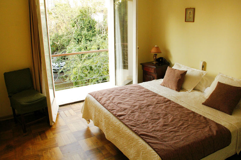Quinchamali Hostel Santiago