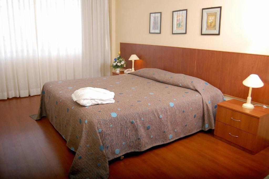 Imperio & Aparthotel Santiago