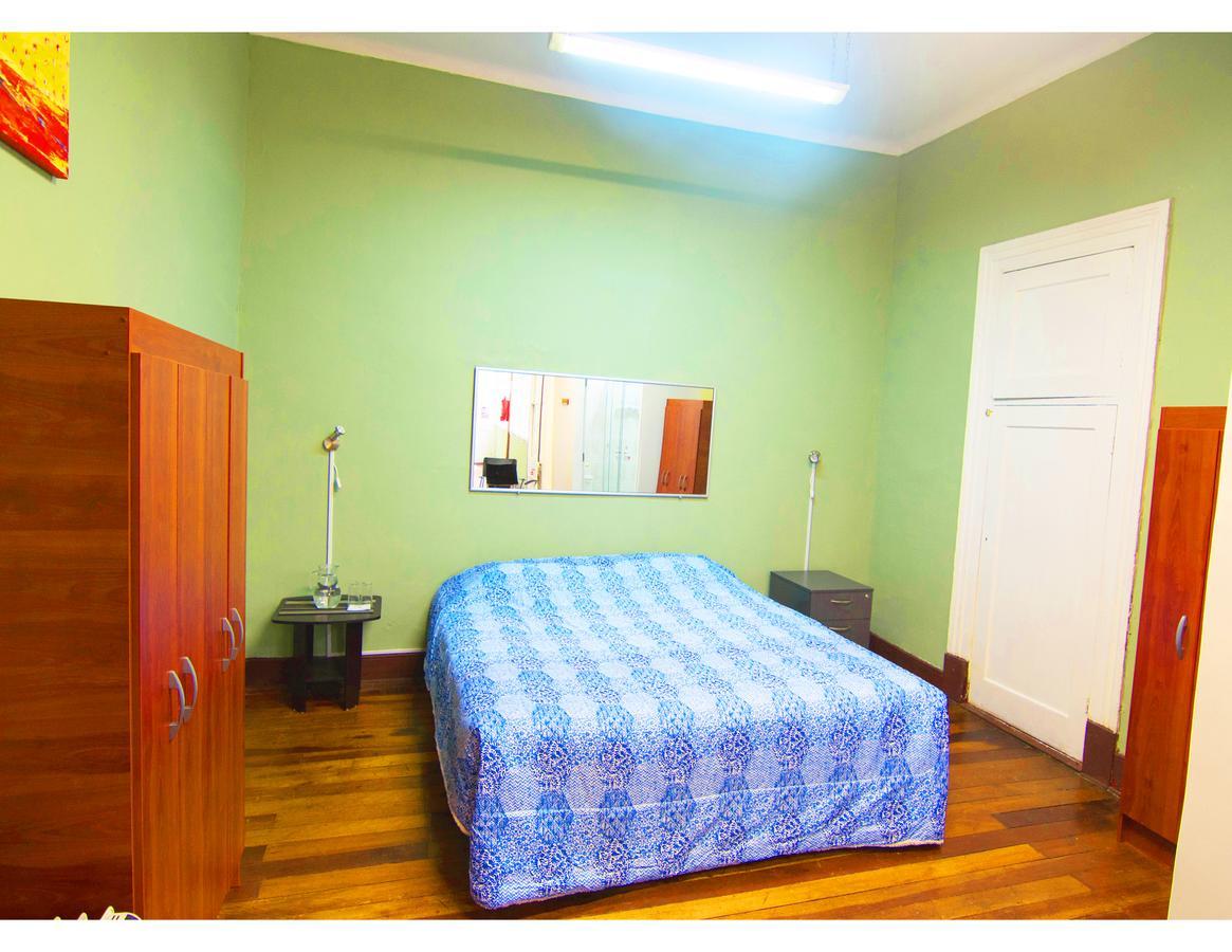 Hostel Cardenal *