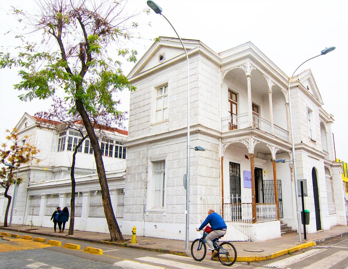 Cardenal Hostel *