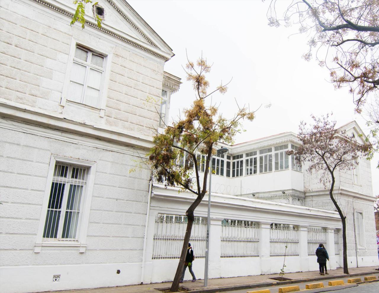 Cardenal Hostel