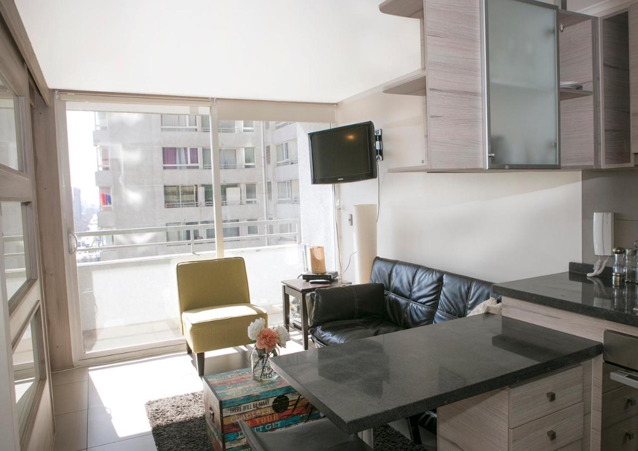 Centro Agustinas Apartment