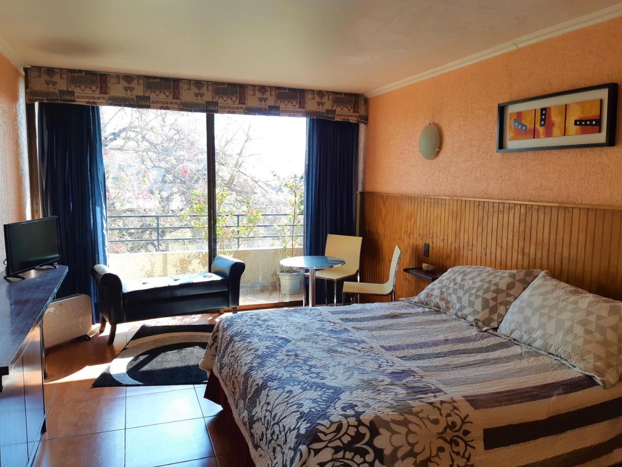 Julissa Hotel