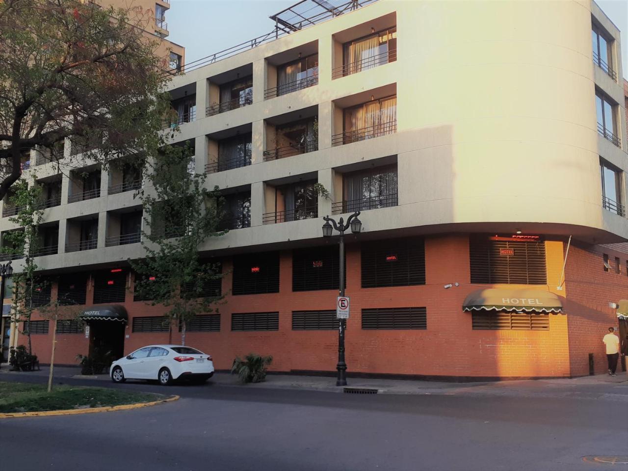 Julissa Hotel