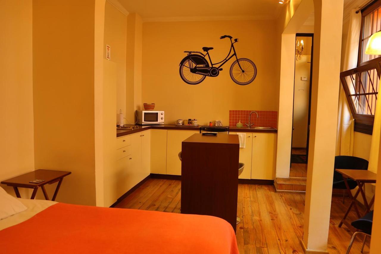 Amstelhuischili Apartment