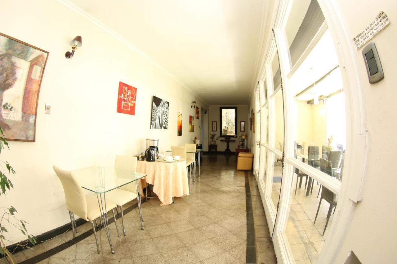 Del Cerro Hostel *