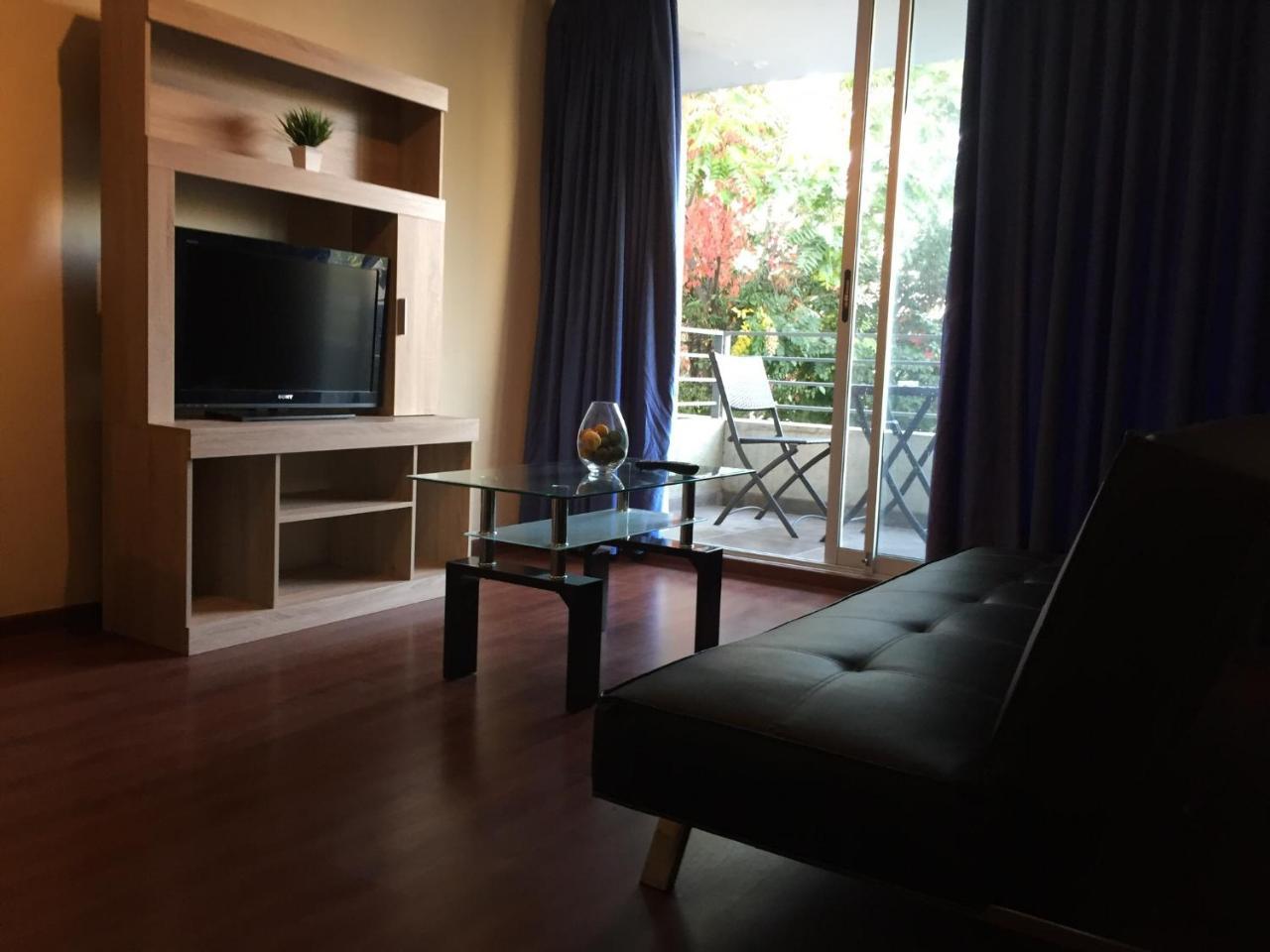 Bellavista Travel Apartment Santiago