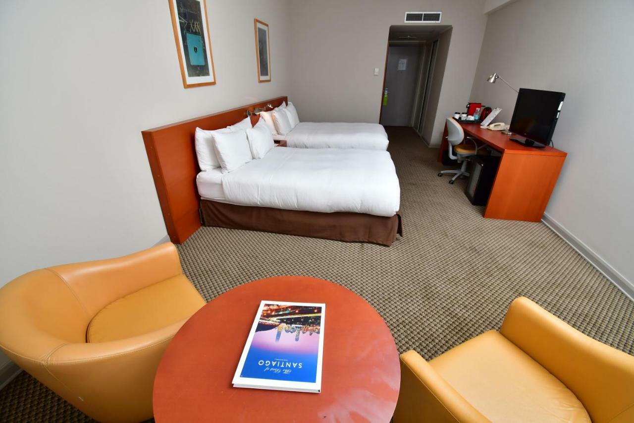 Radisson Ciudad Empresarial Khách sạn Santiago