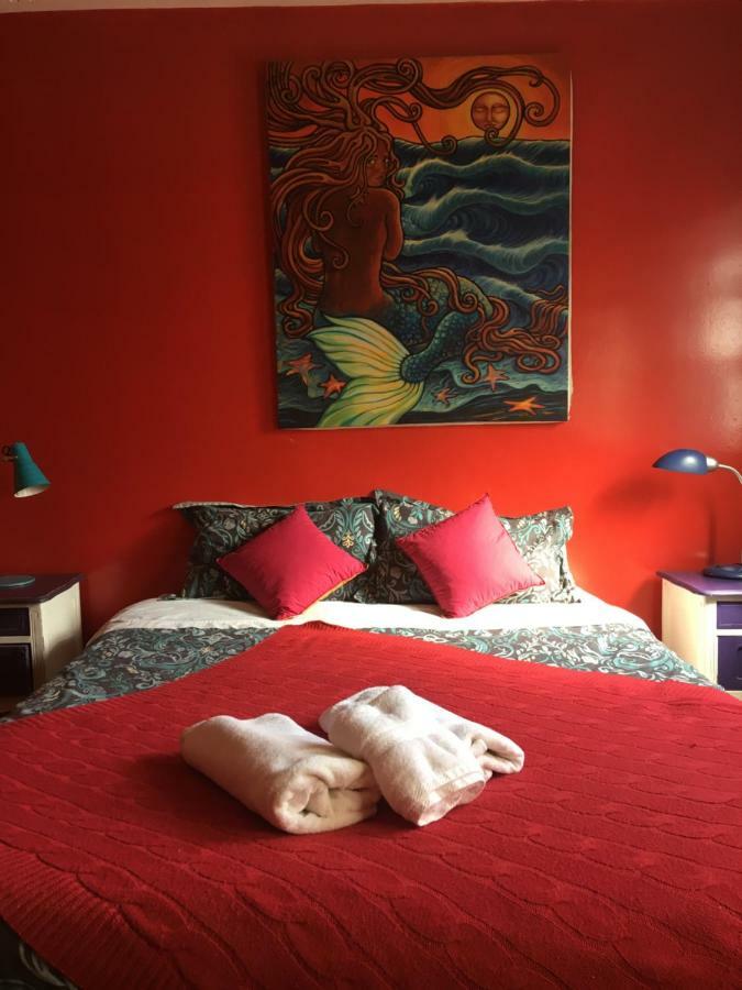 Princesa Insolente Hostel