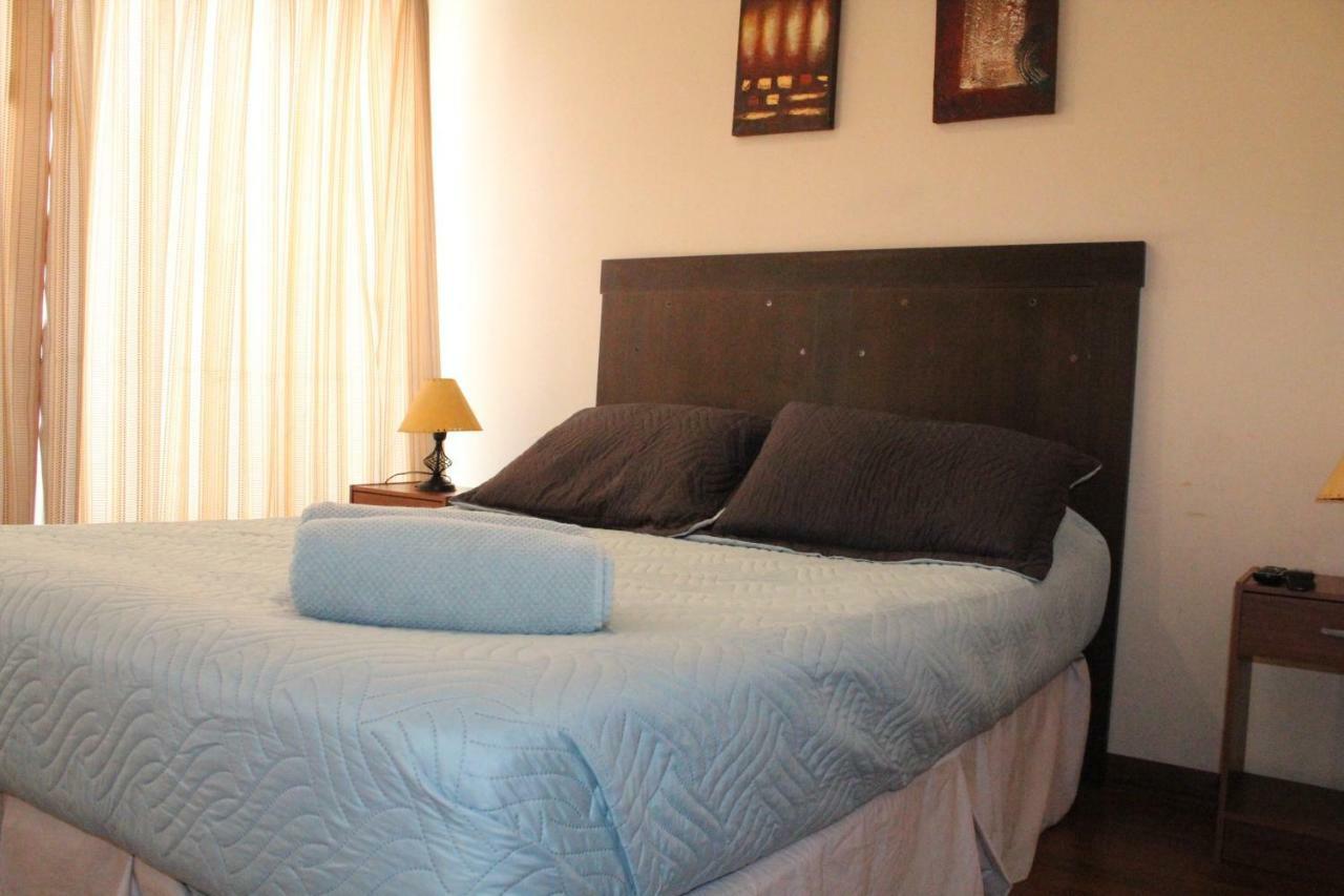 Backpackers * Santiago