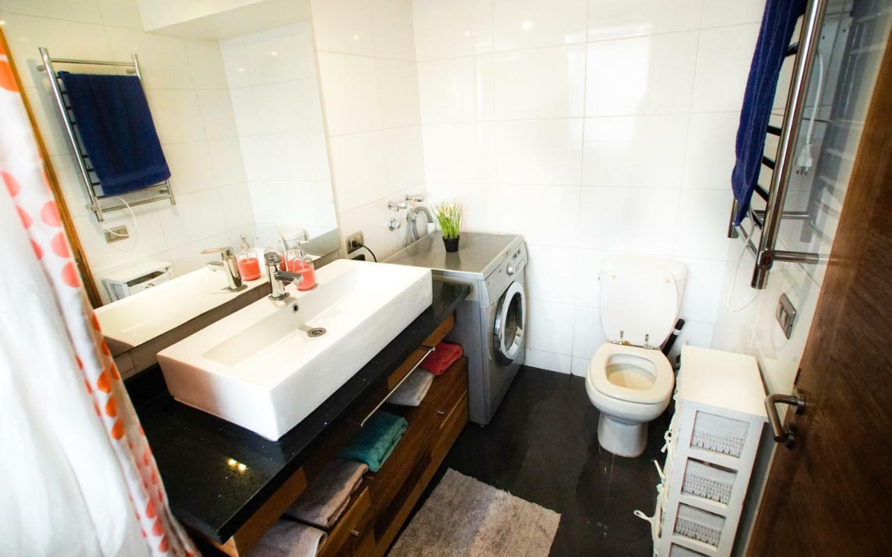 Departamento Lyon & Once Apartment