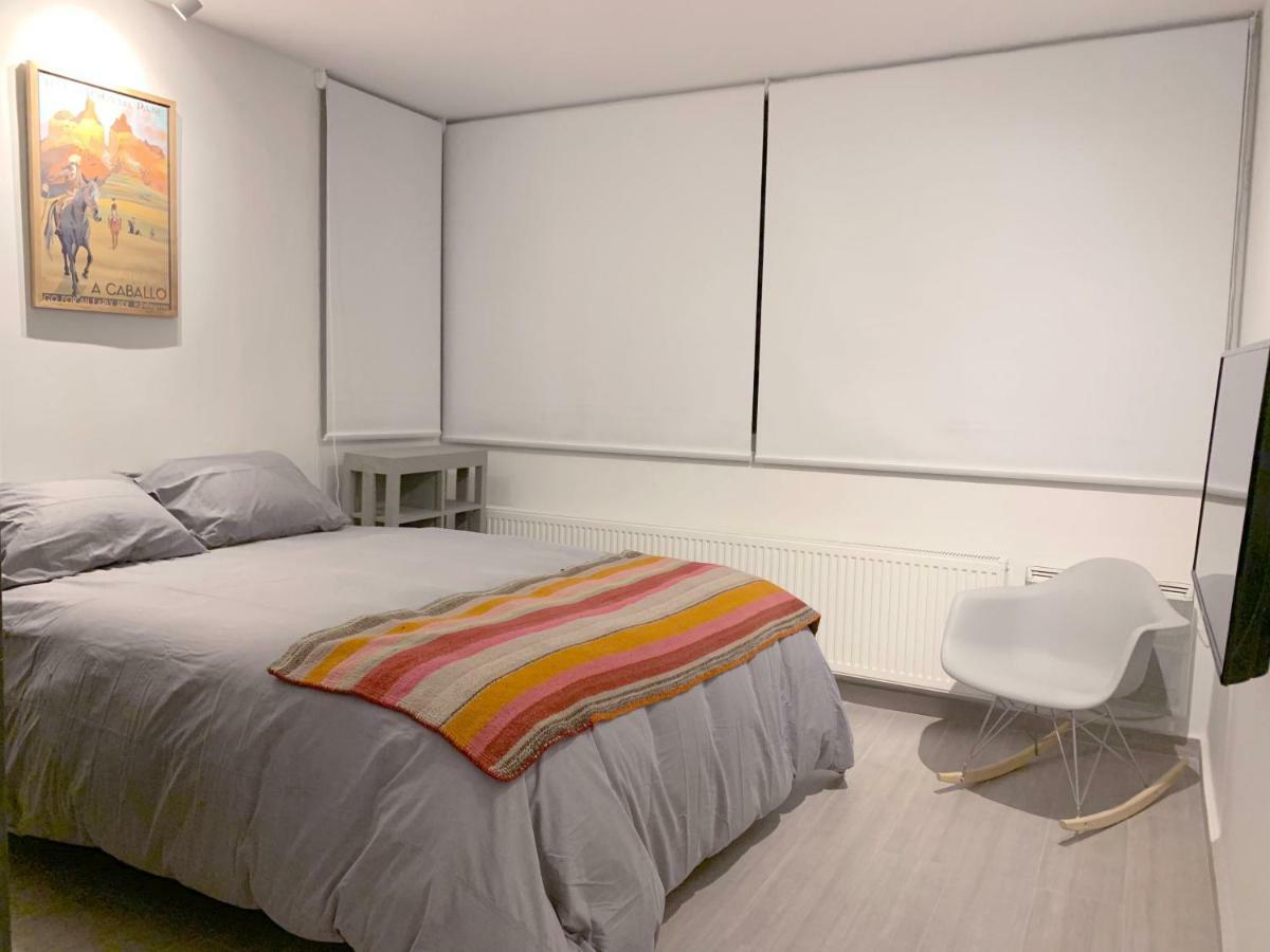 El Colorado, New Loft, In & Out, 4 People, Hot Pool, Walking Distance Apartamento