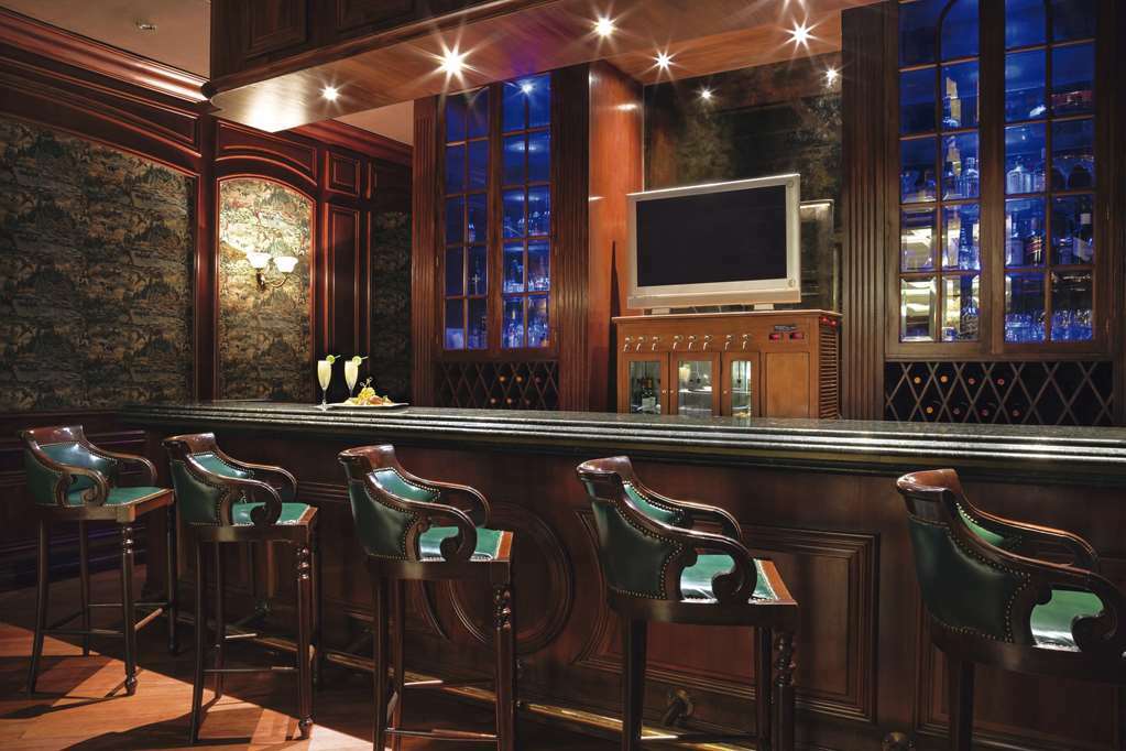 Hotel Nh Collection Plaza 5*