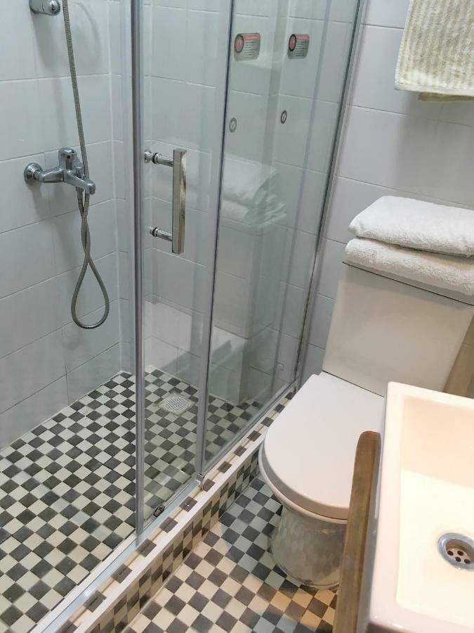 Tralkan Bed & Breakfast 2*