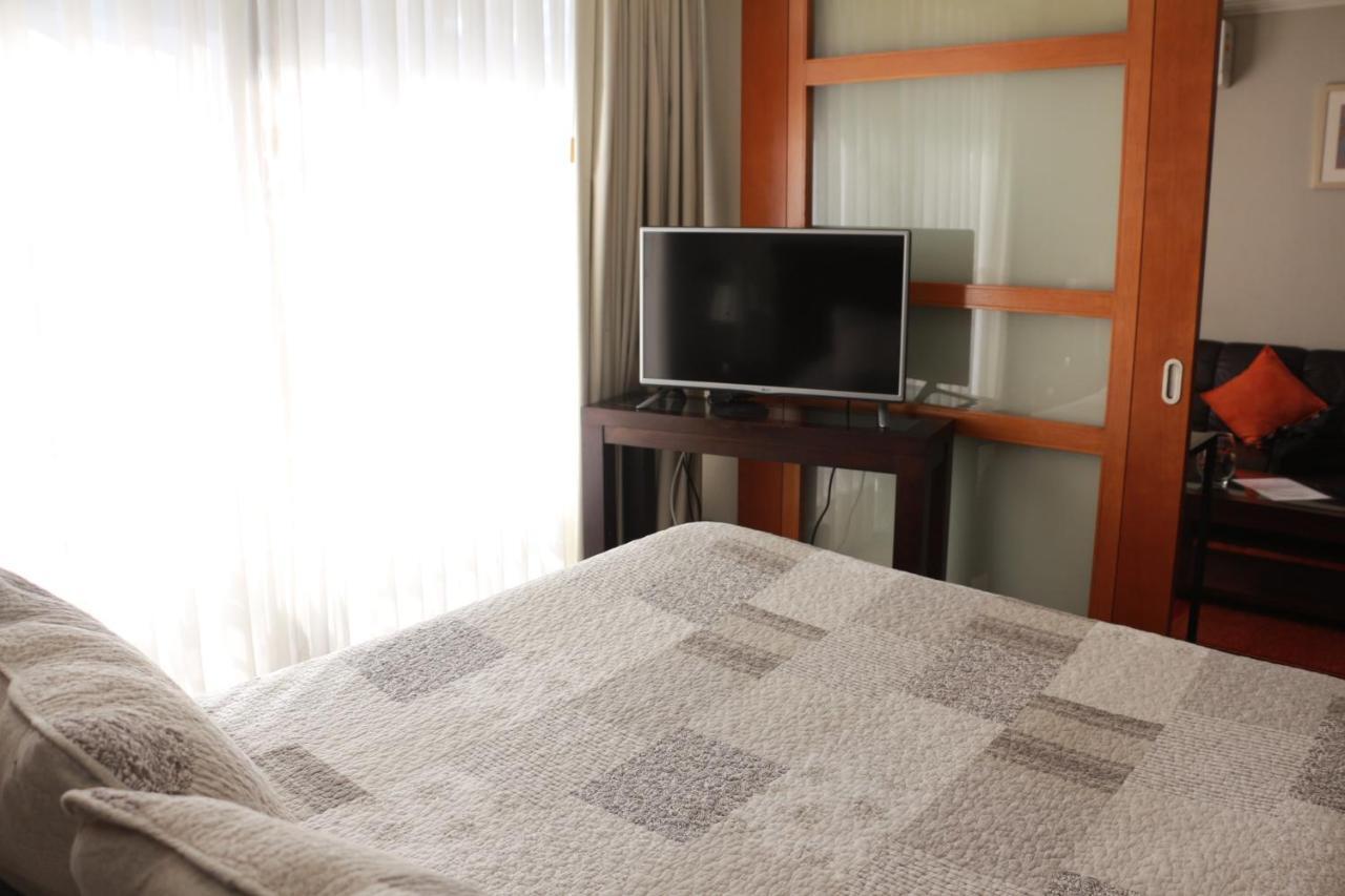 Austral Rentahome Santa Beatriz * Santiago