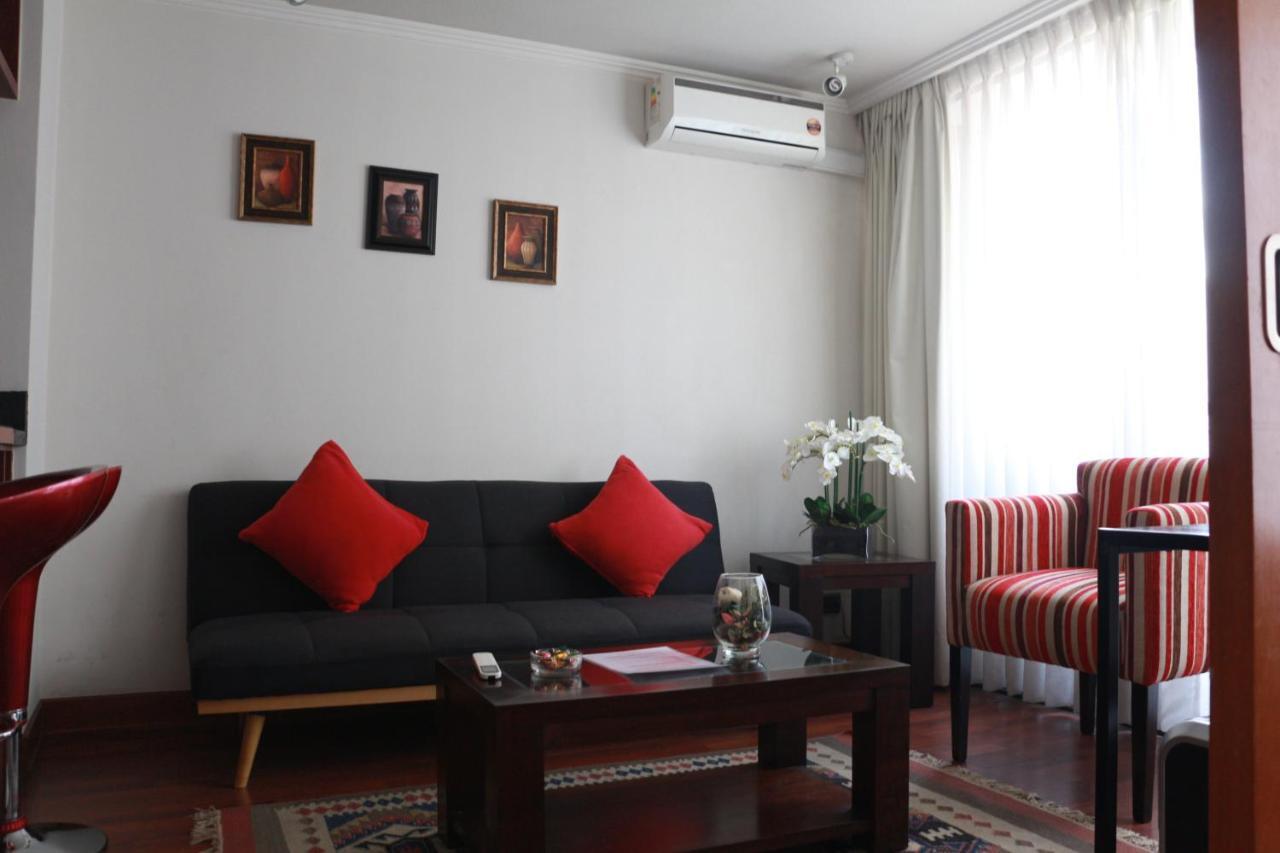 Austral Rentahome Santa Beatriz * Santiago