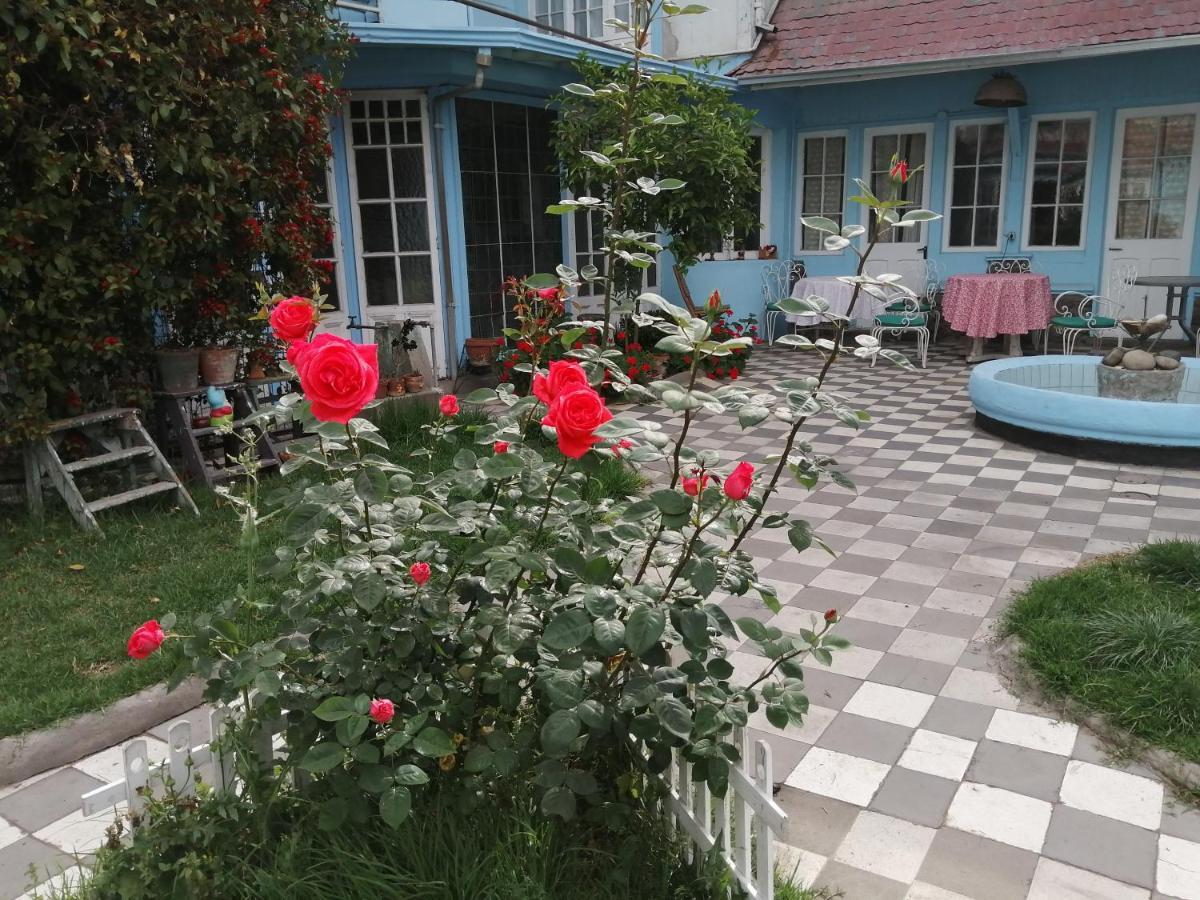 La Cascarona Homestay Santiago
