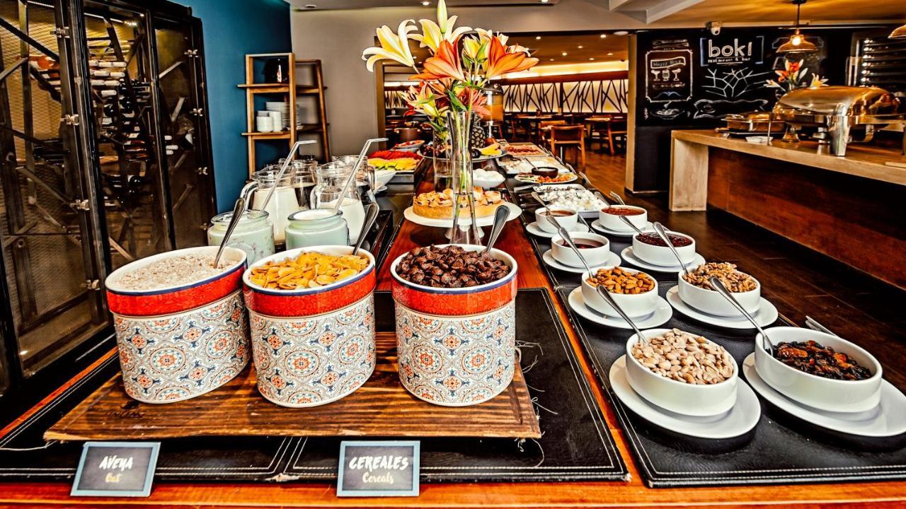 Essential By Time & 3* Santiago