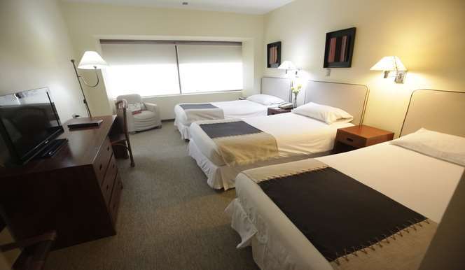 Hotel Almacruz Y Centro De Convenciones Santiago