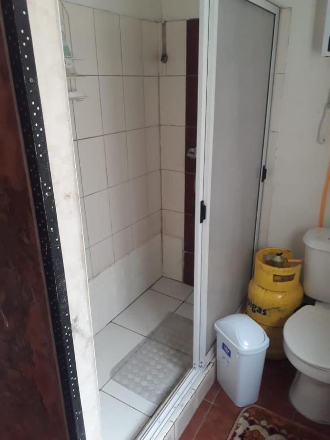 Alojamiento Domeyko Ceer Ở trọ