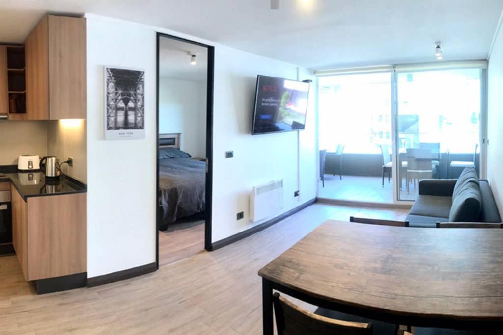 Acogedor Depto. A Un Costado De Clinica Condes Apartment