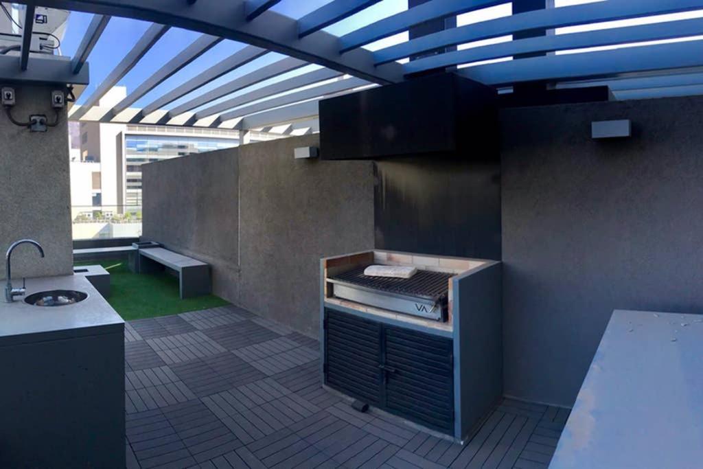 Acogedor Depto. A Un Costado De Clinica Condes Apartment *