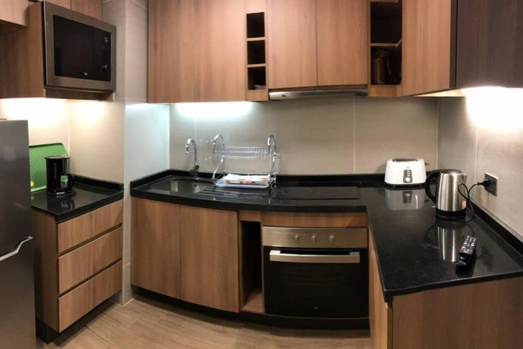 Acogedor Depto. A Un Costado De Clinica Condes Apartment