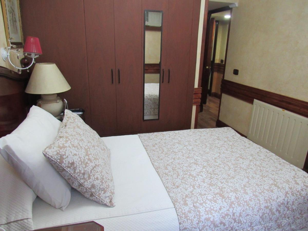 Ciudad De Vitoria Khách sạn 3*