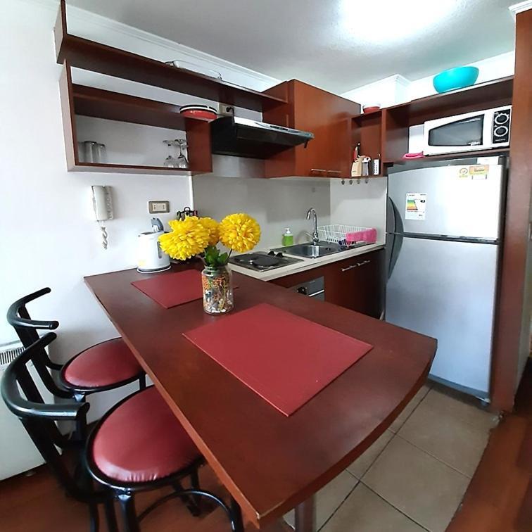Plaza Bulnes Apartment Santiago