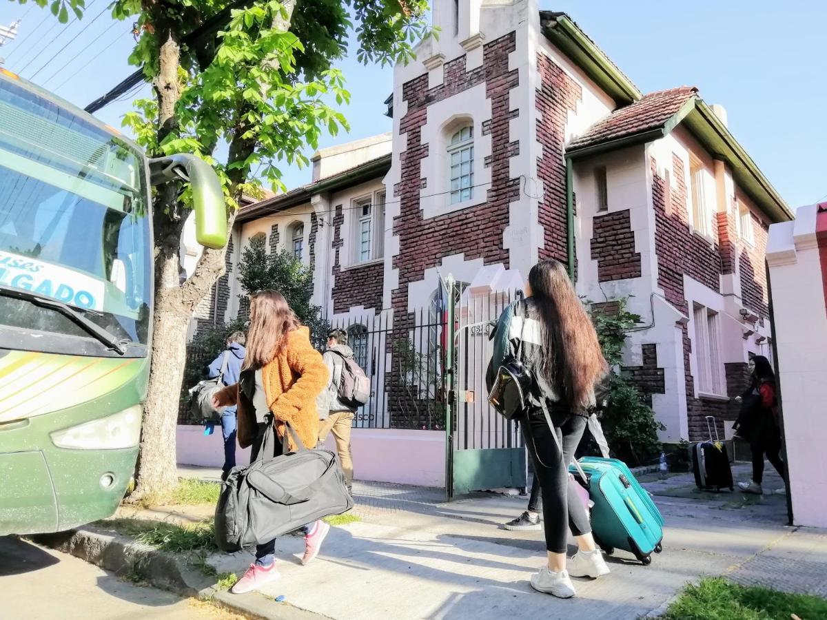 Nhà trọ Residencial De'l Tata *
