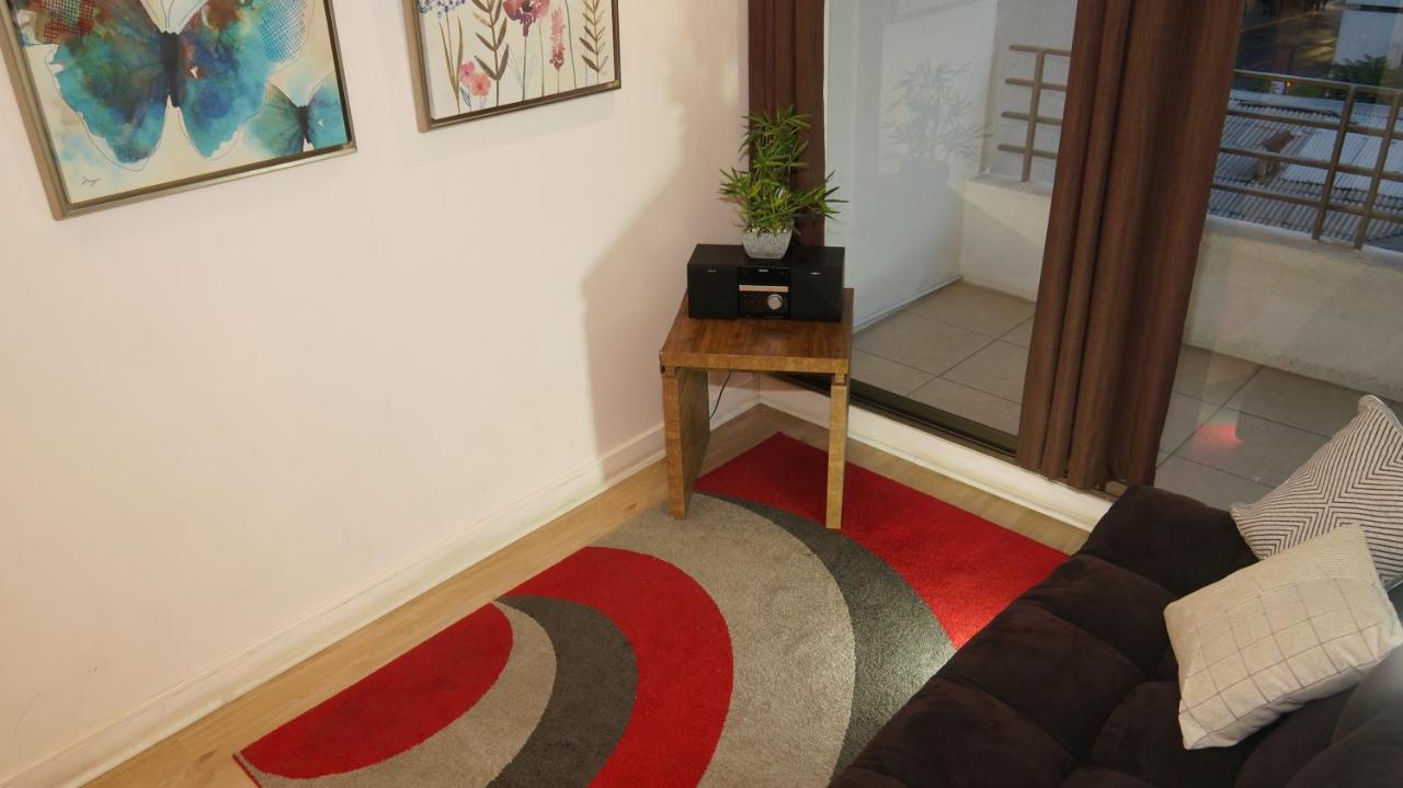 Full Suites Costanera Providencia *