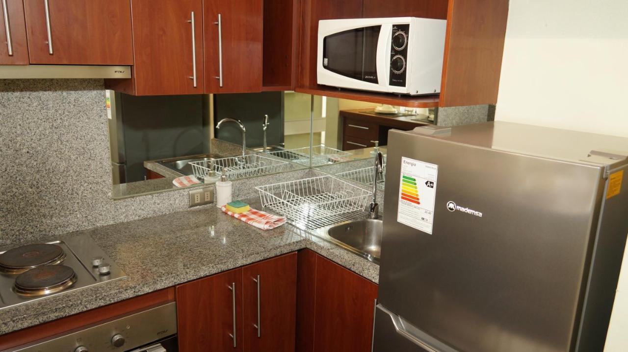 Full Suites Costanera Providencia *