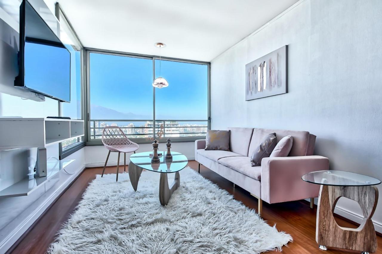 Rose Gold - 1br, Mountain View, Pool, Gym, Mall * Santiago de Chile