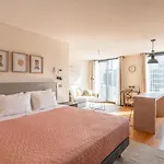 Light Gray Studio W/Parking & Wifi