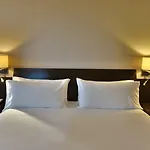 Holiday Inn Santiago - Airport Terminal By Ihg